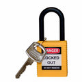 Candado de nylon amarillo arco de nylon 1.5" | Brady | 123327